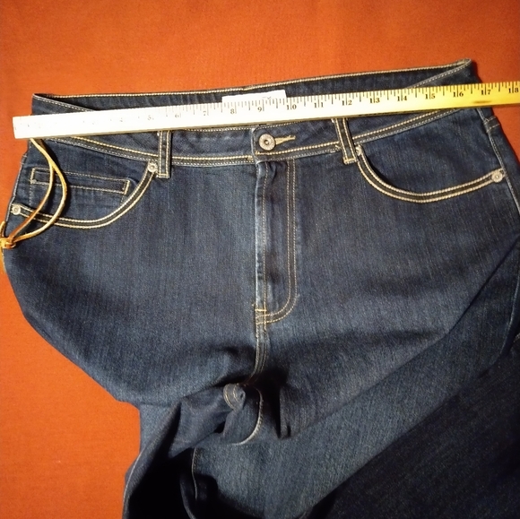 Pants - Picture 2 of 7